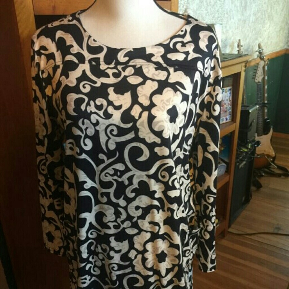 Long sleeve top